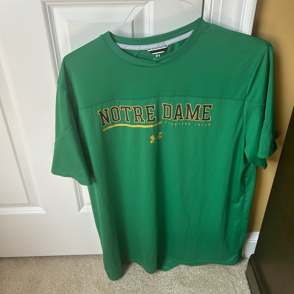 Notre Dame Basketball Exclusive Team Gear
